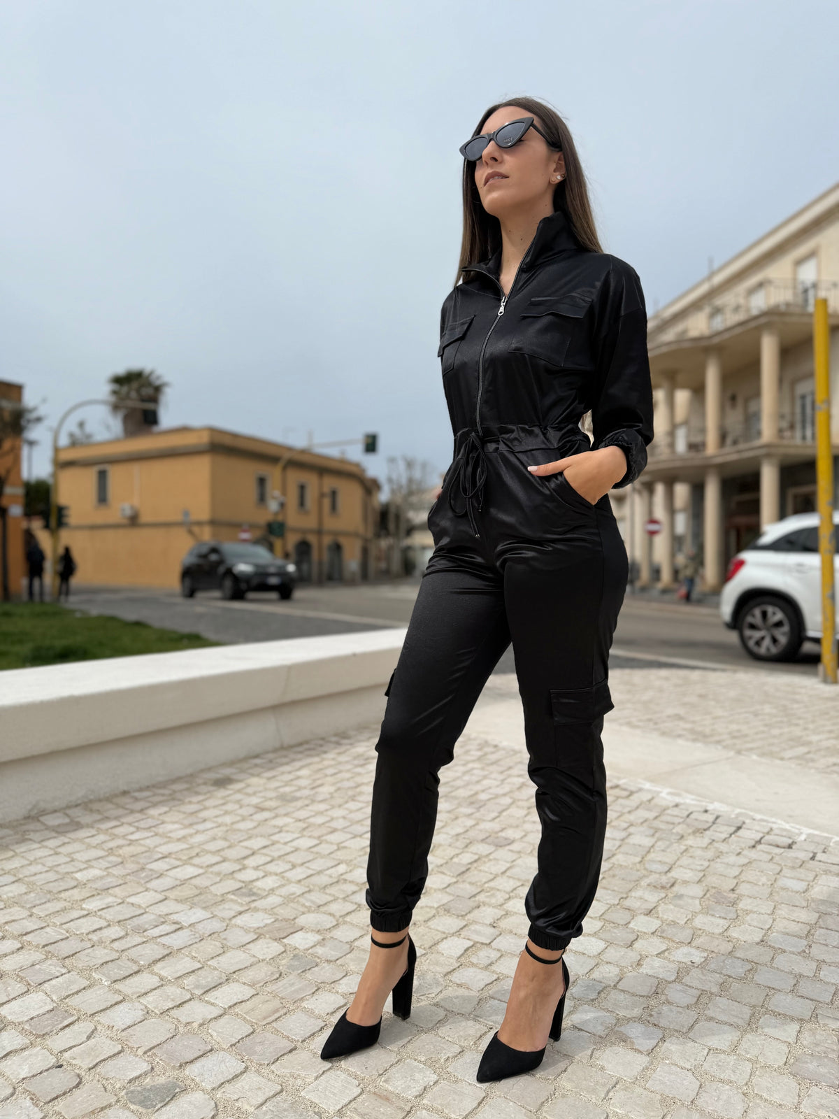 Jumpsuit “Satisfy” nero