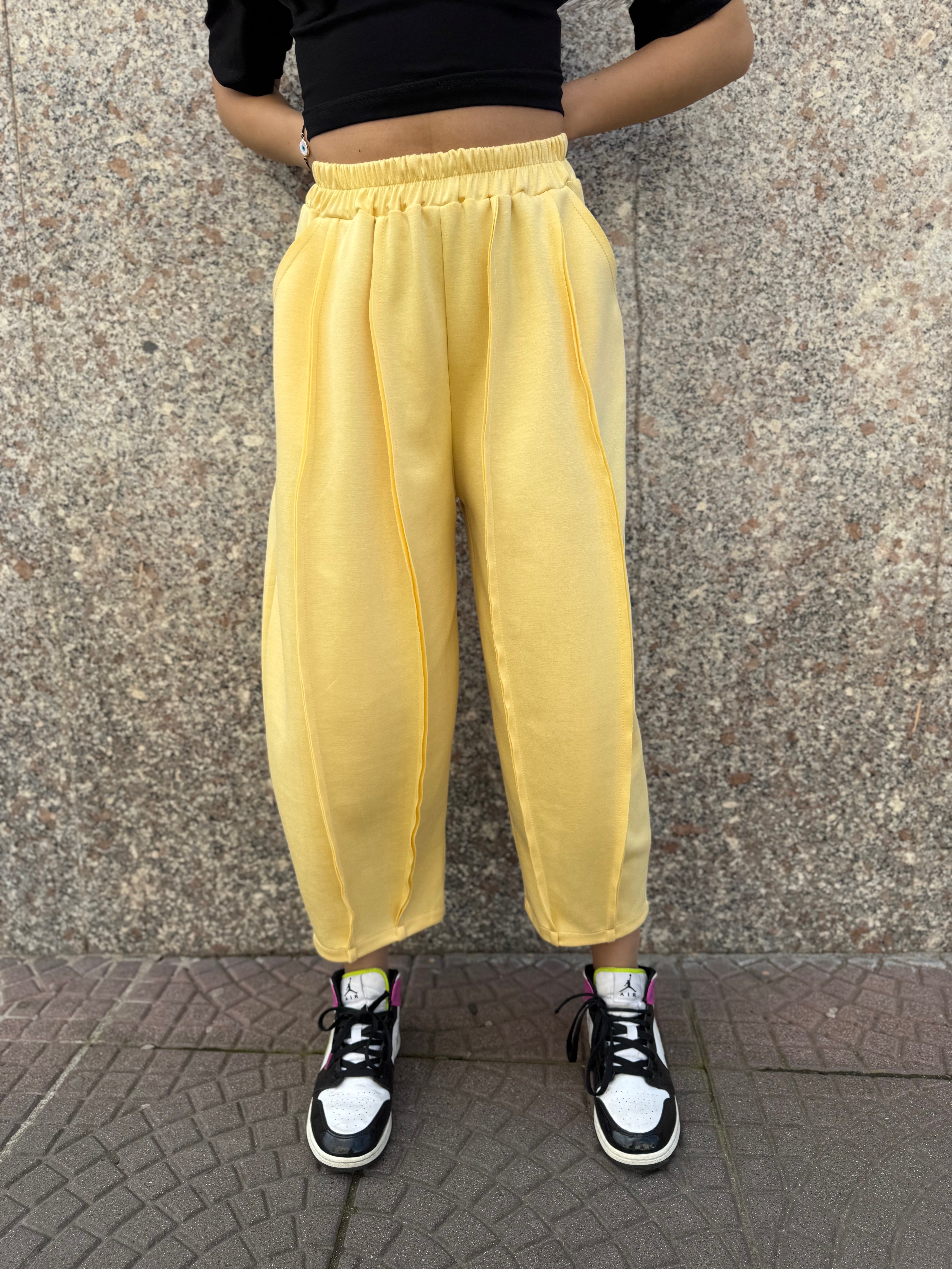 Pantaloni “Cleo” gialli