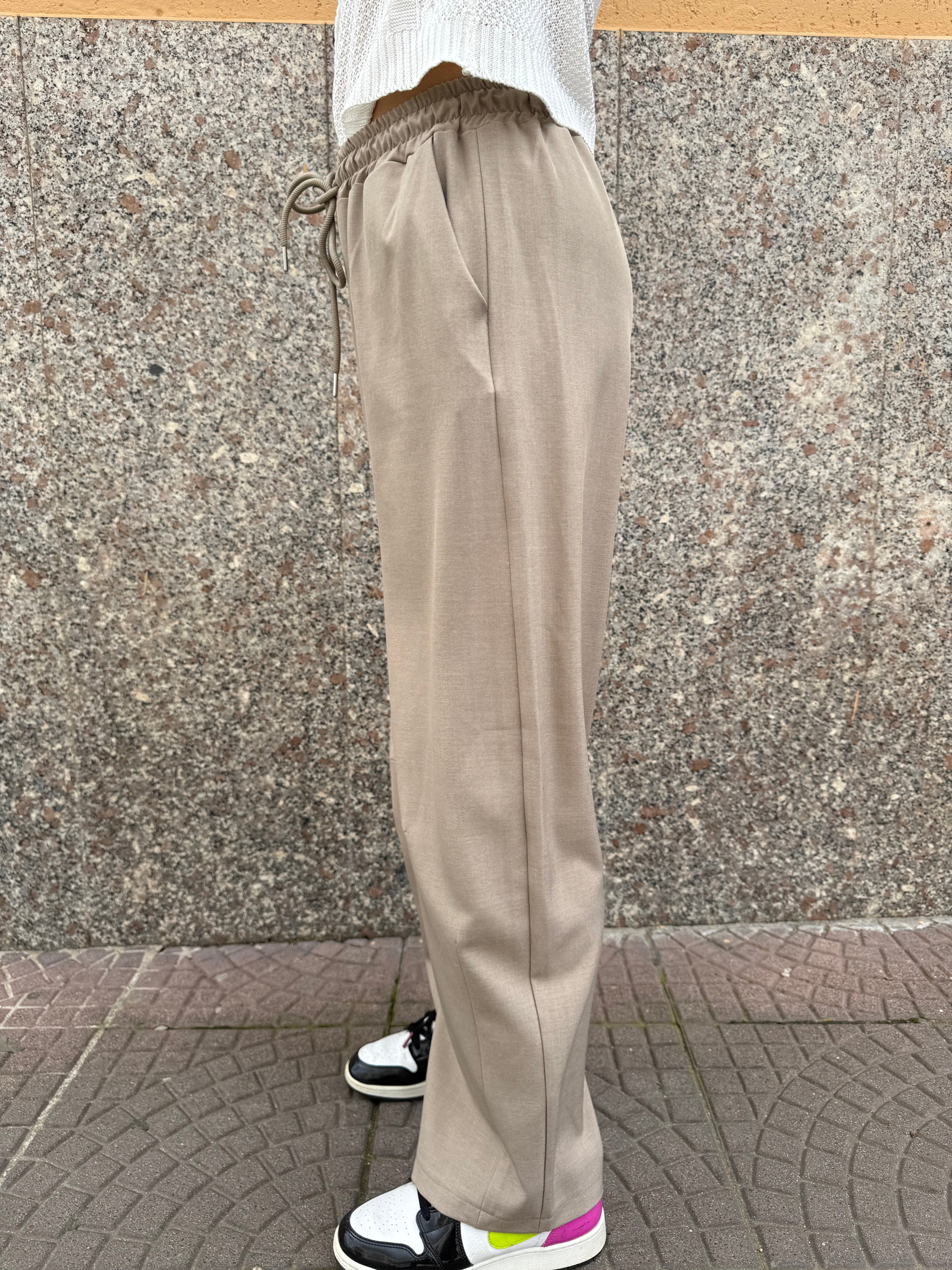 Pantaloni “Versis” beige
