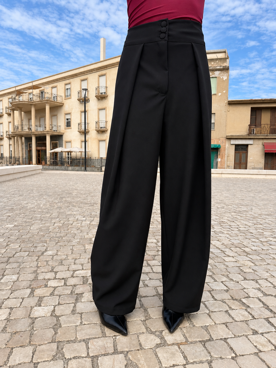 Pantaloni “Odette” neri