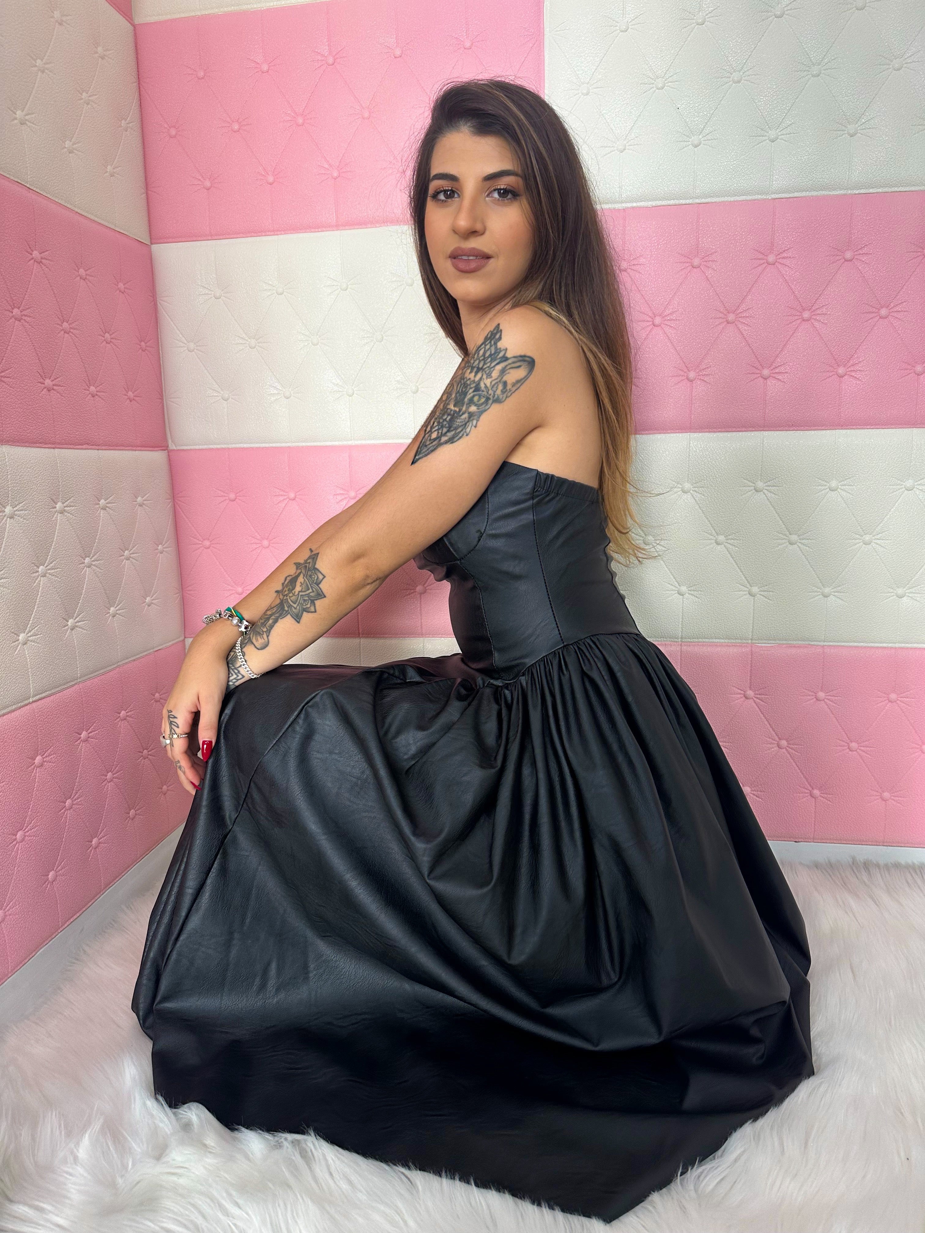 Abito “Define” Nero