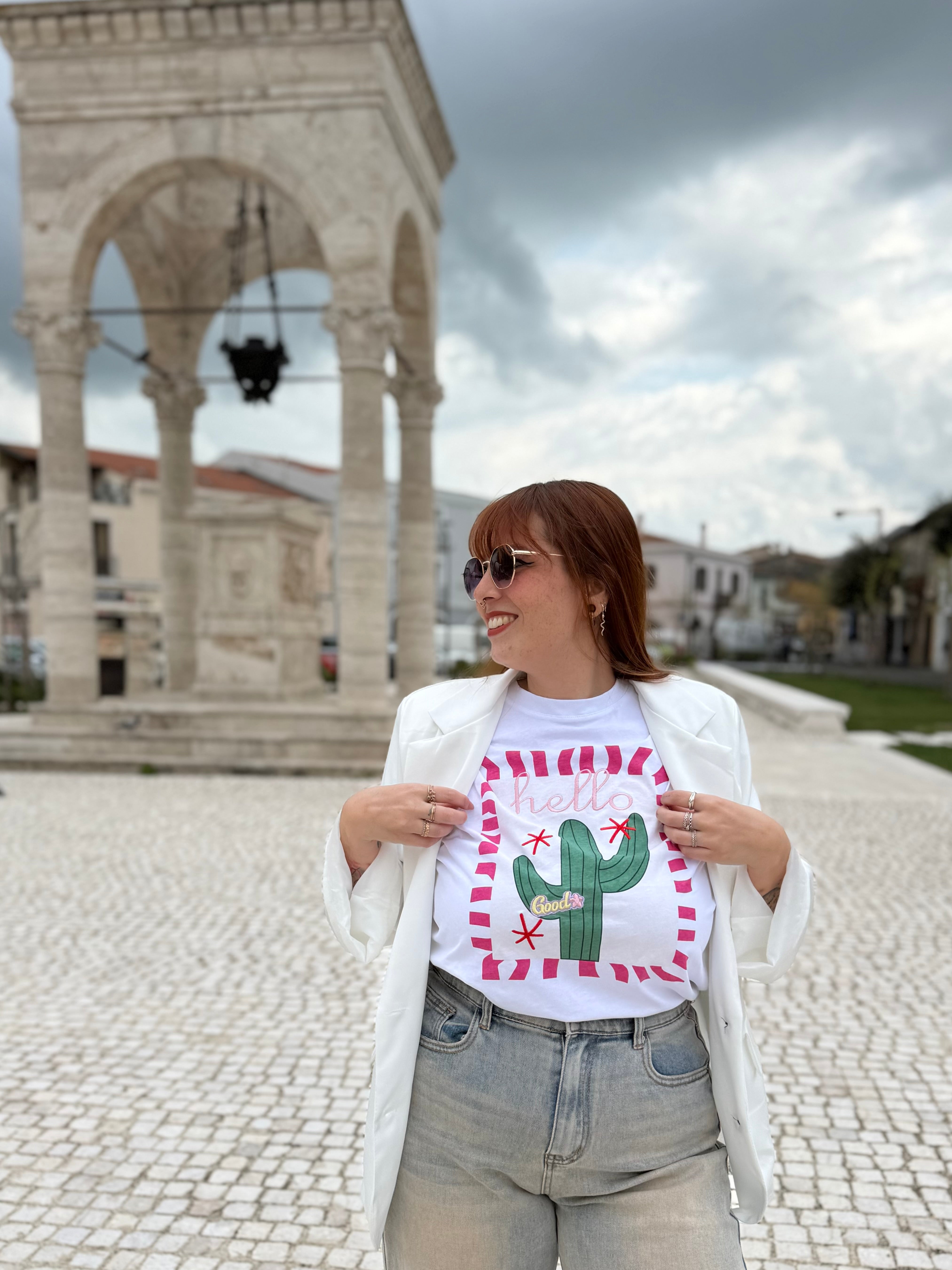 T-shirt “Hello Cactus” bianca