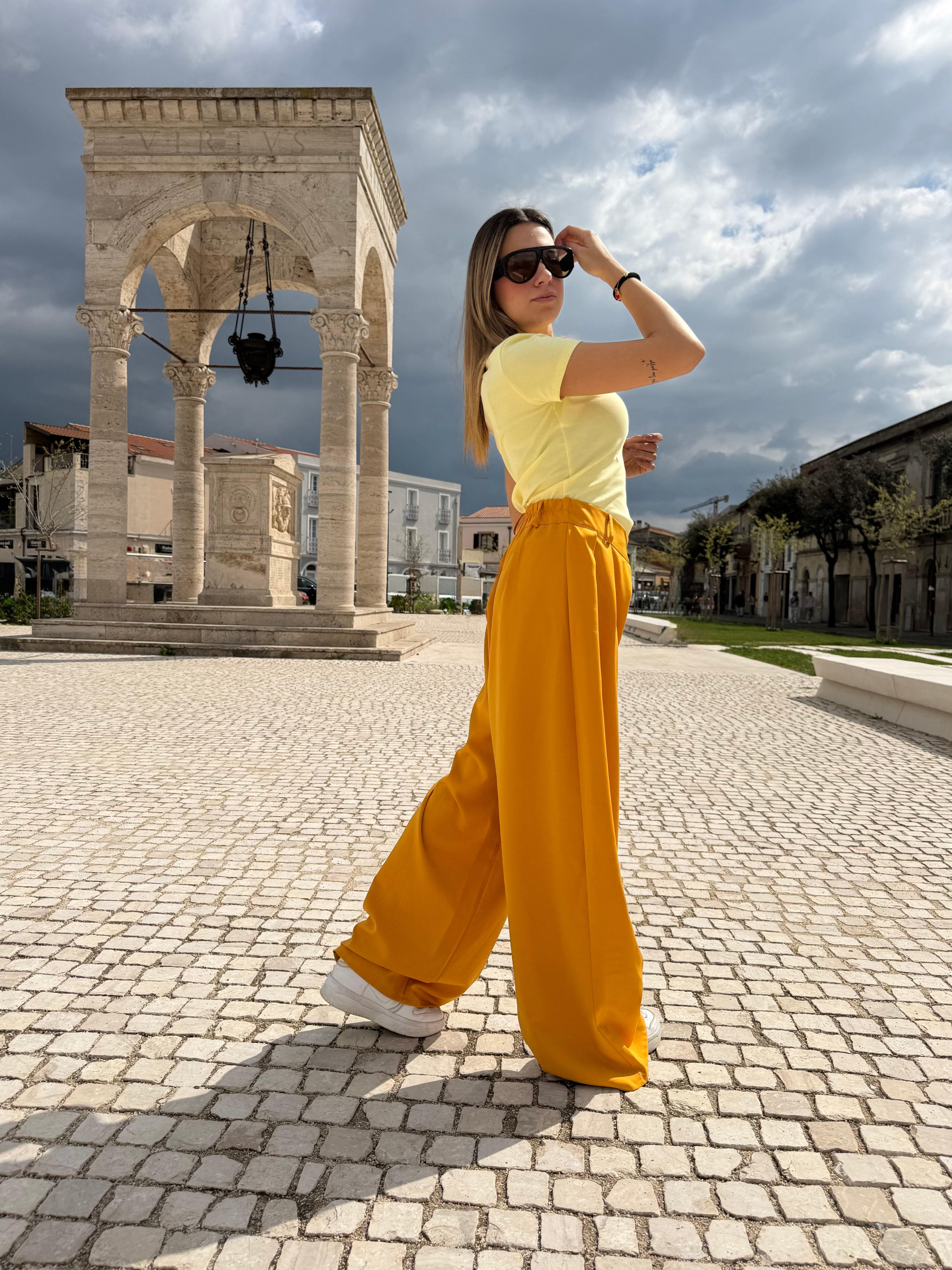 T-shirt “Lemon Pop” gialla