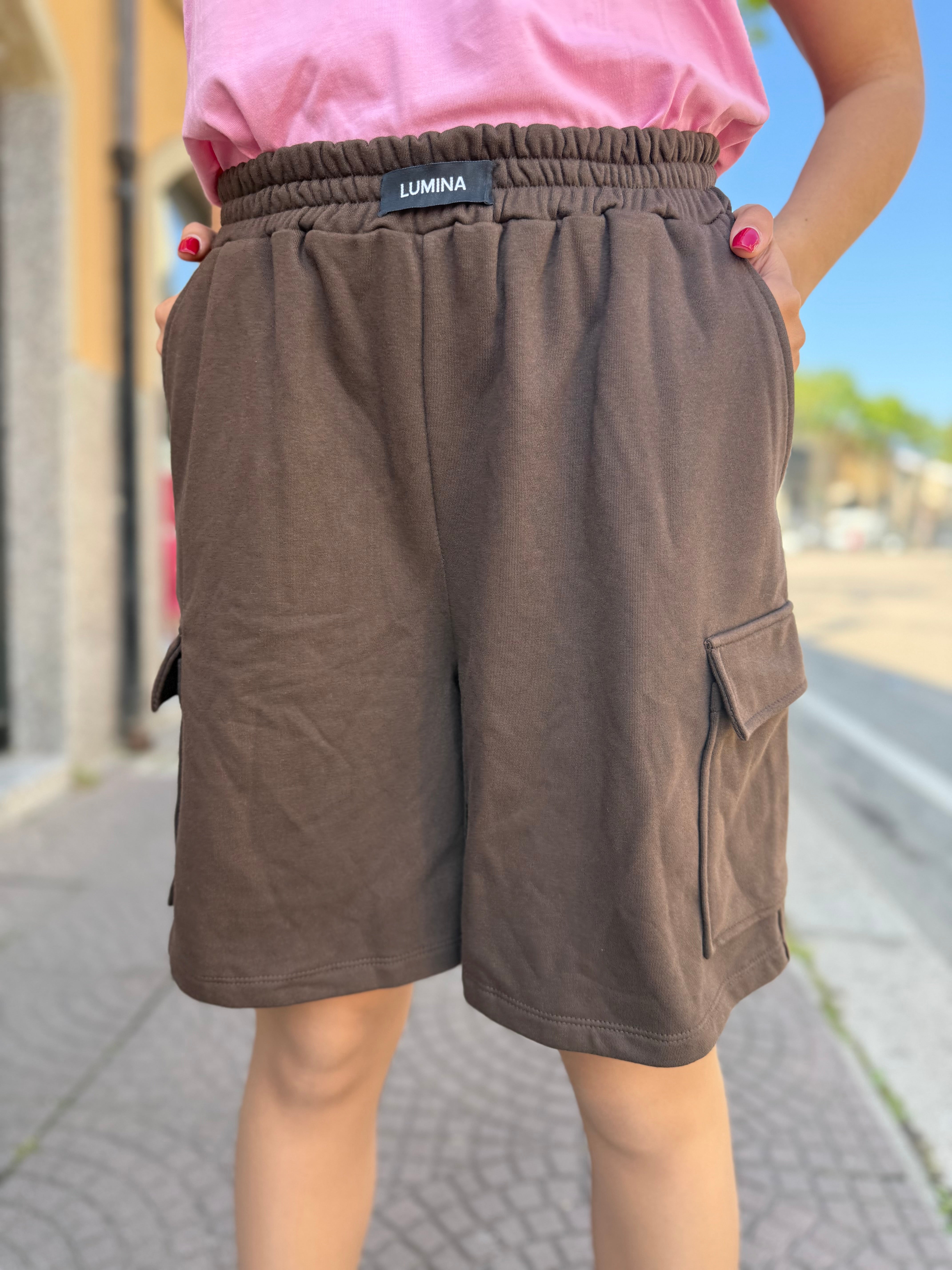Maxi short Lumina “Level up” marrone