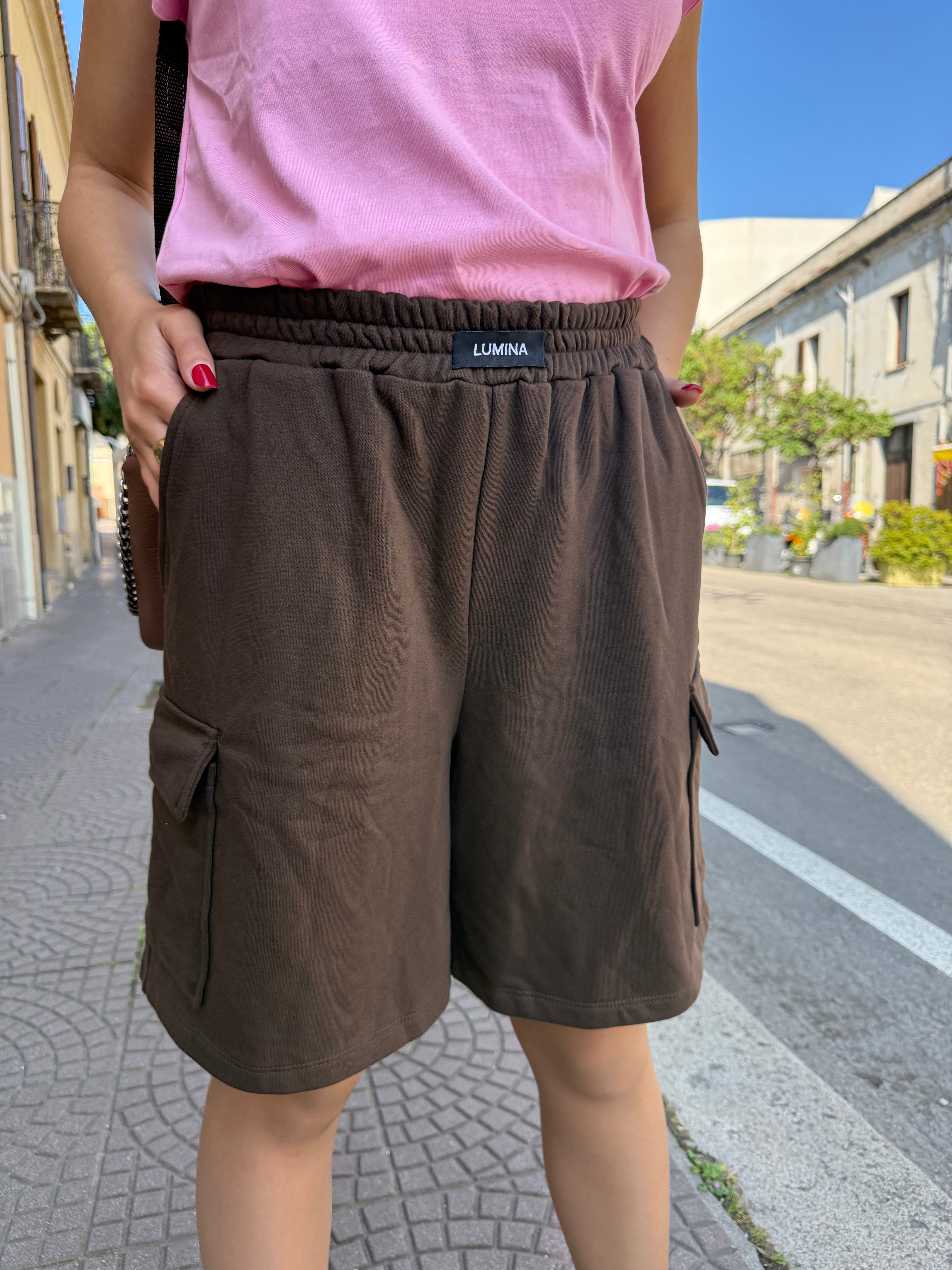 Maxi short Lumina “Level up” marrone