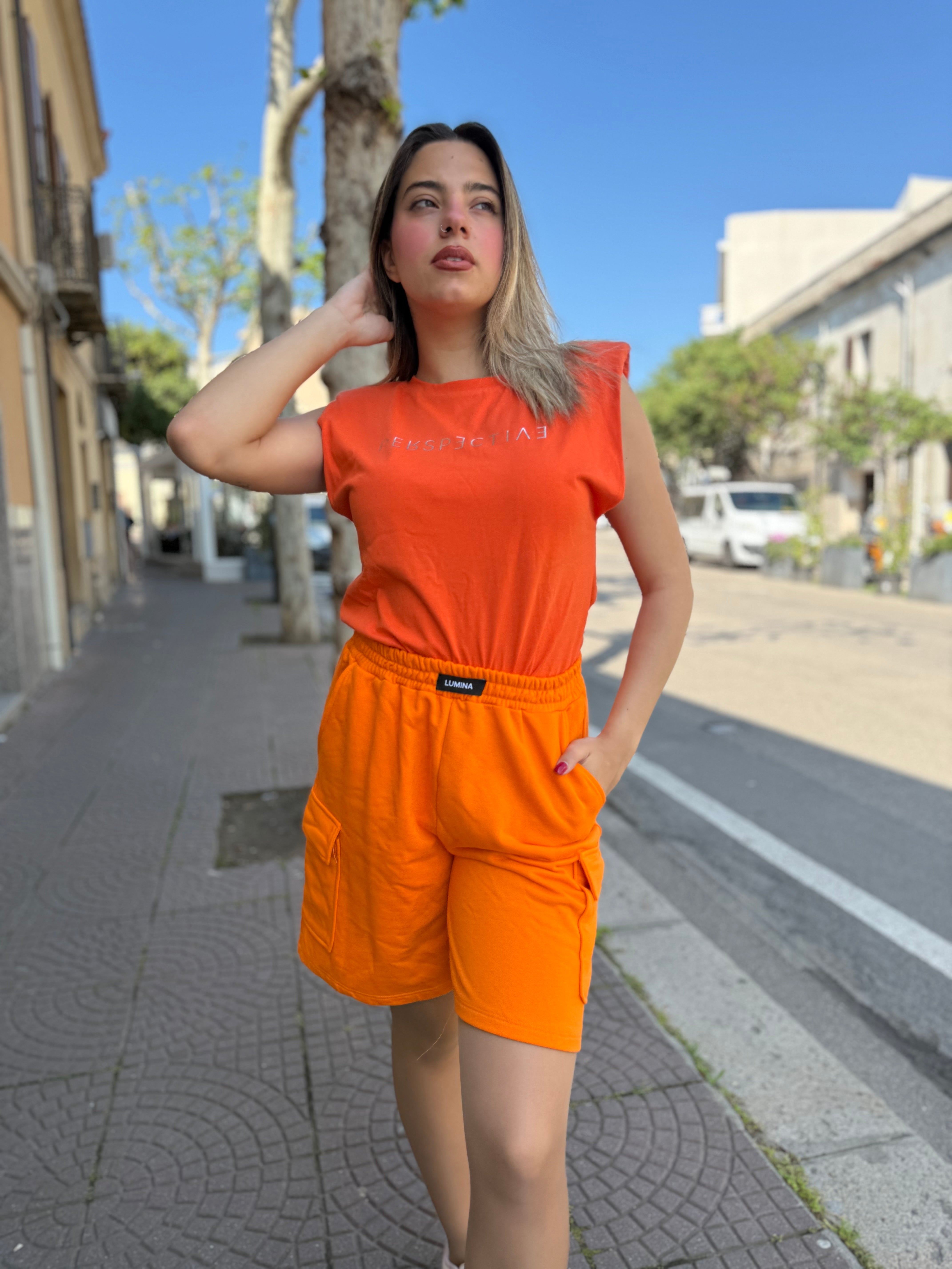 Maxi short Lumina “Level up” arancio