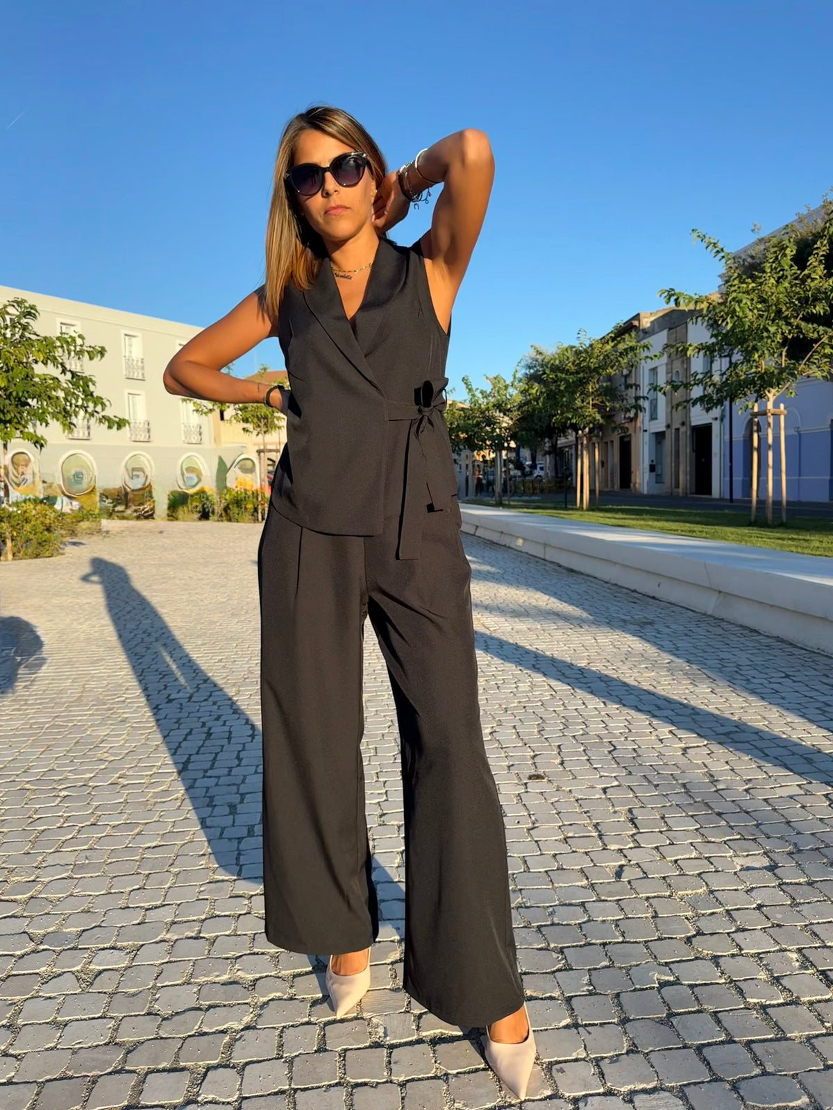 Completo gilet “Eliseee” nero