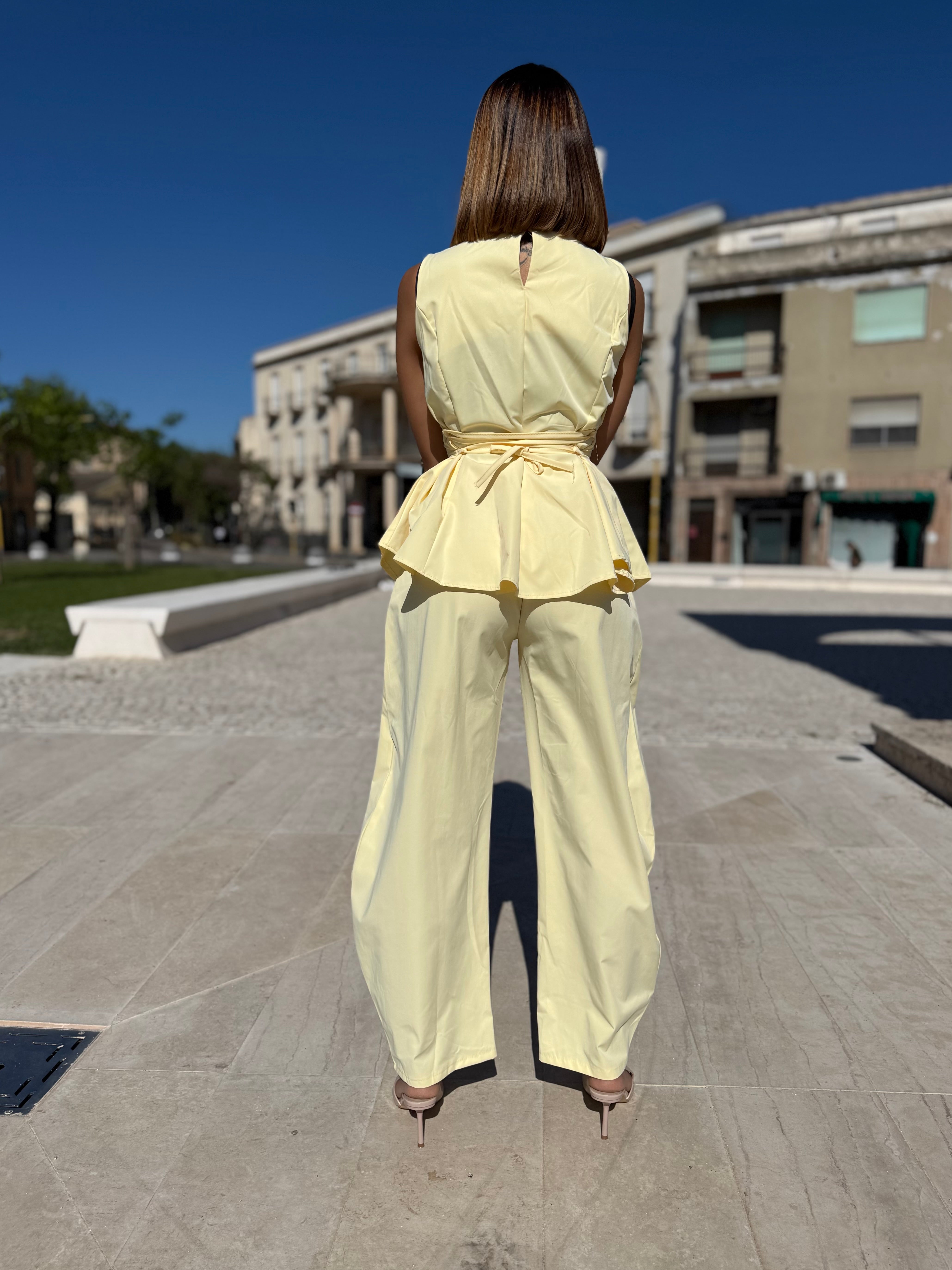 Completo “Tech Shape” giallo
