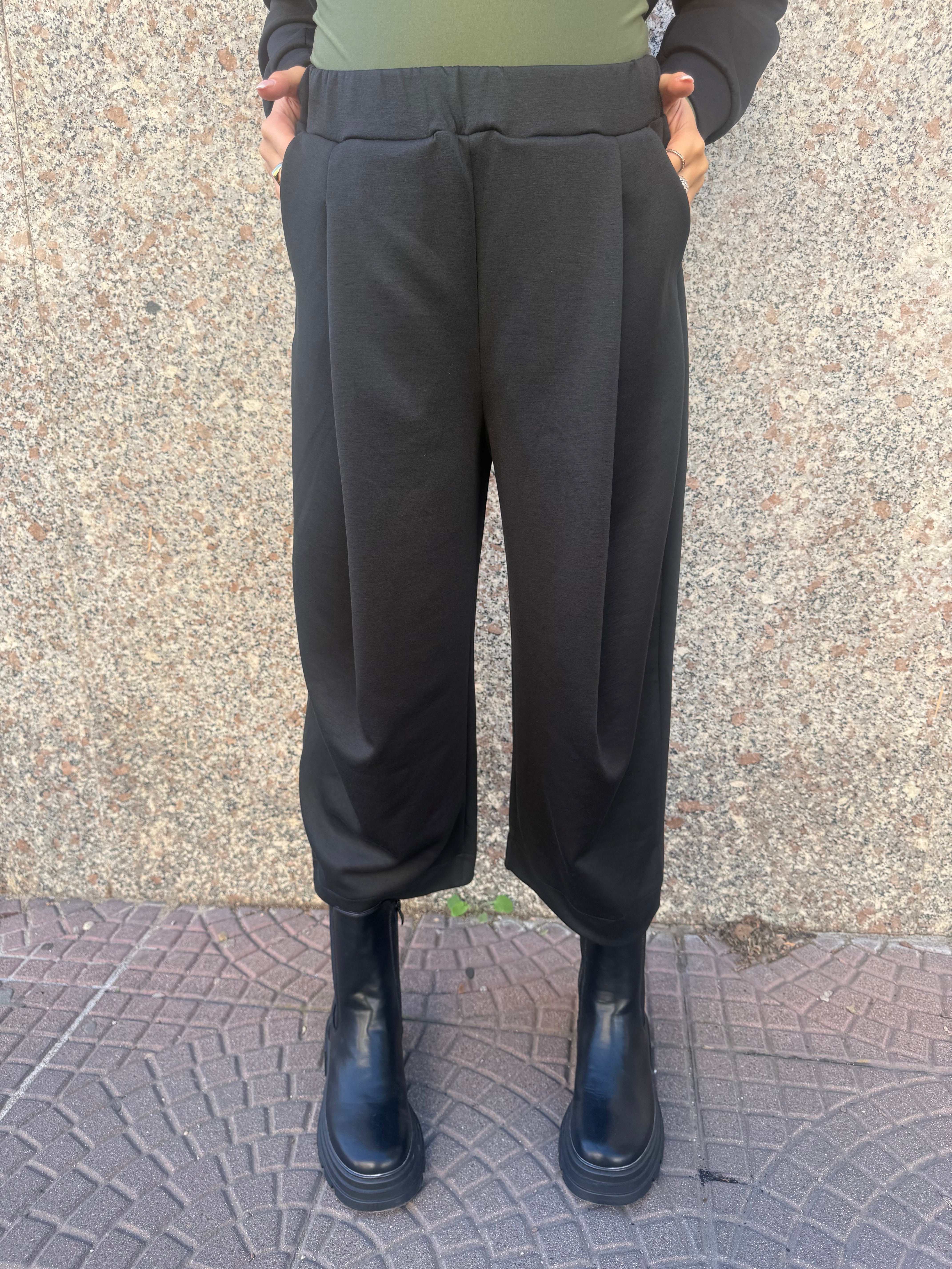 Completo “Sporty Vibes” nero