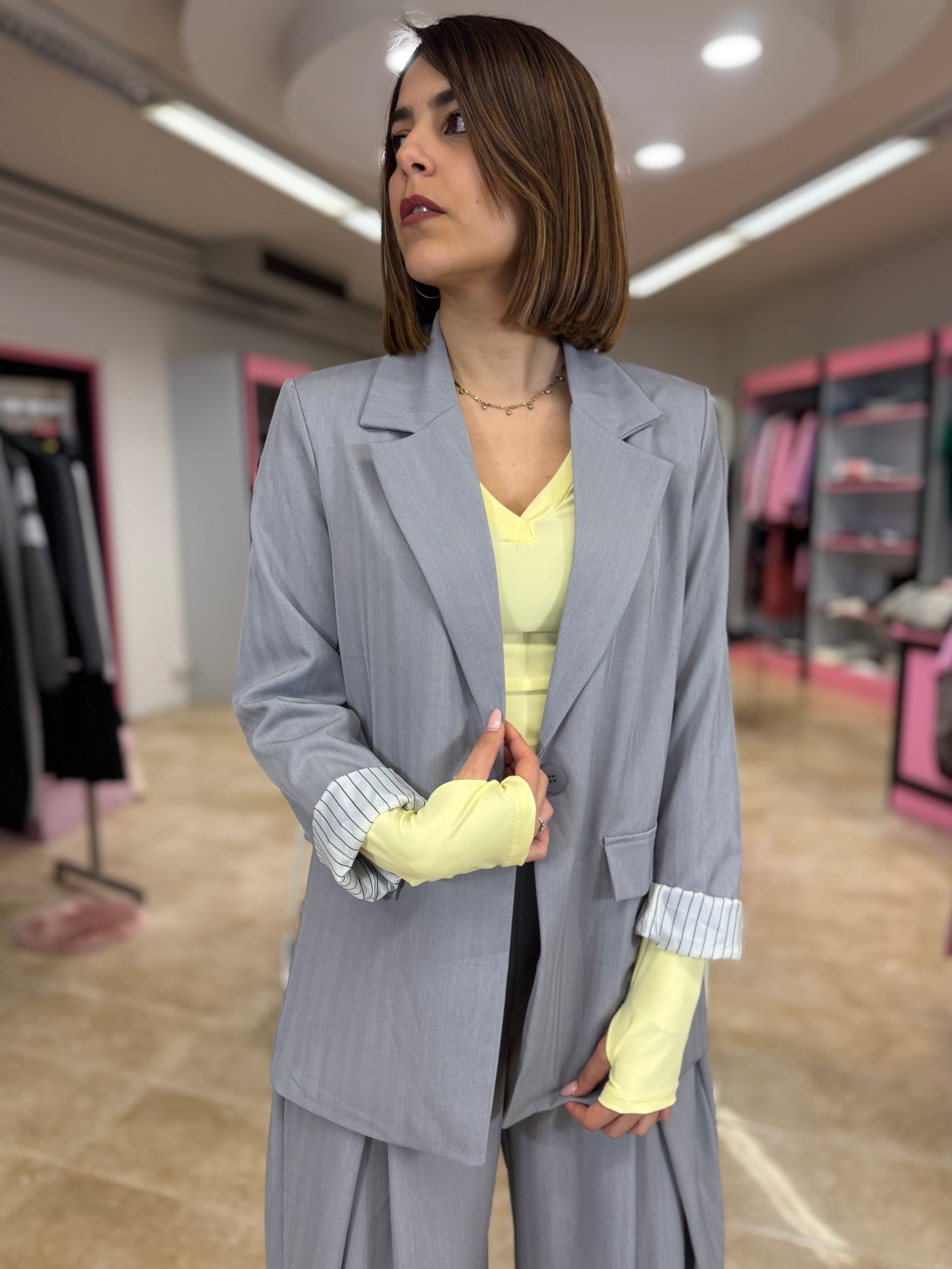 Completo “Soft Power” grigio