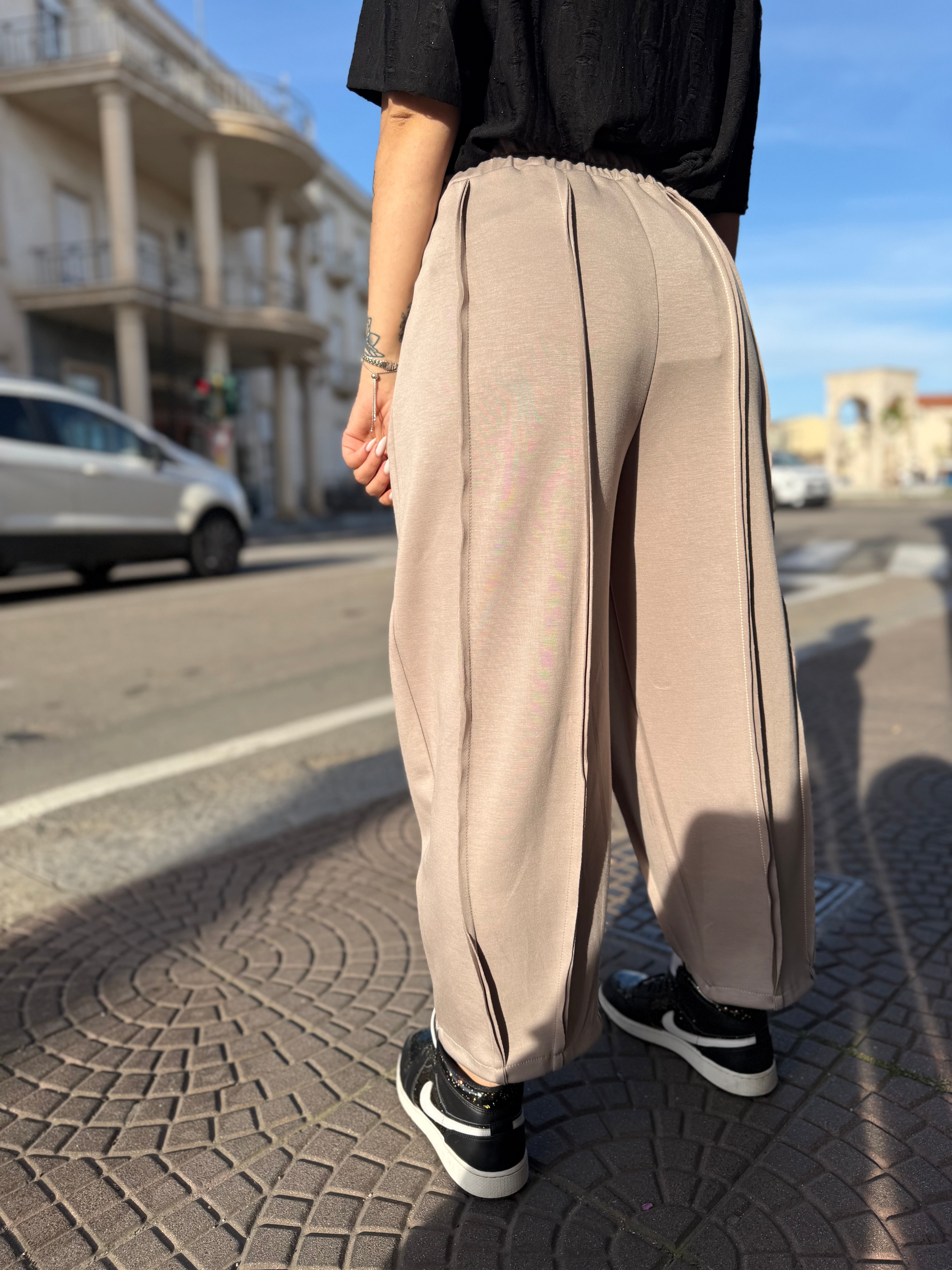 Pantaloni “Cleo” beige
