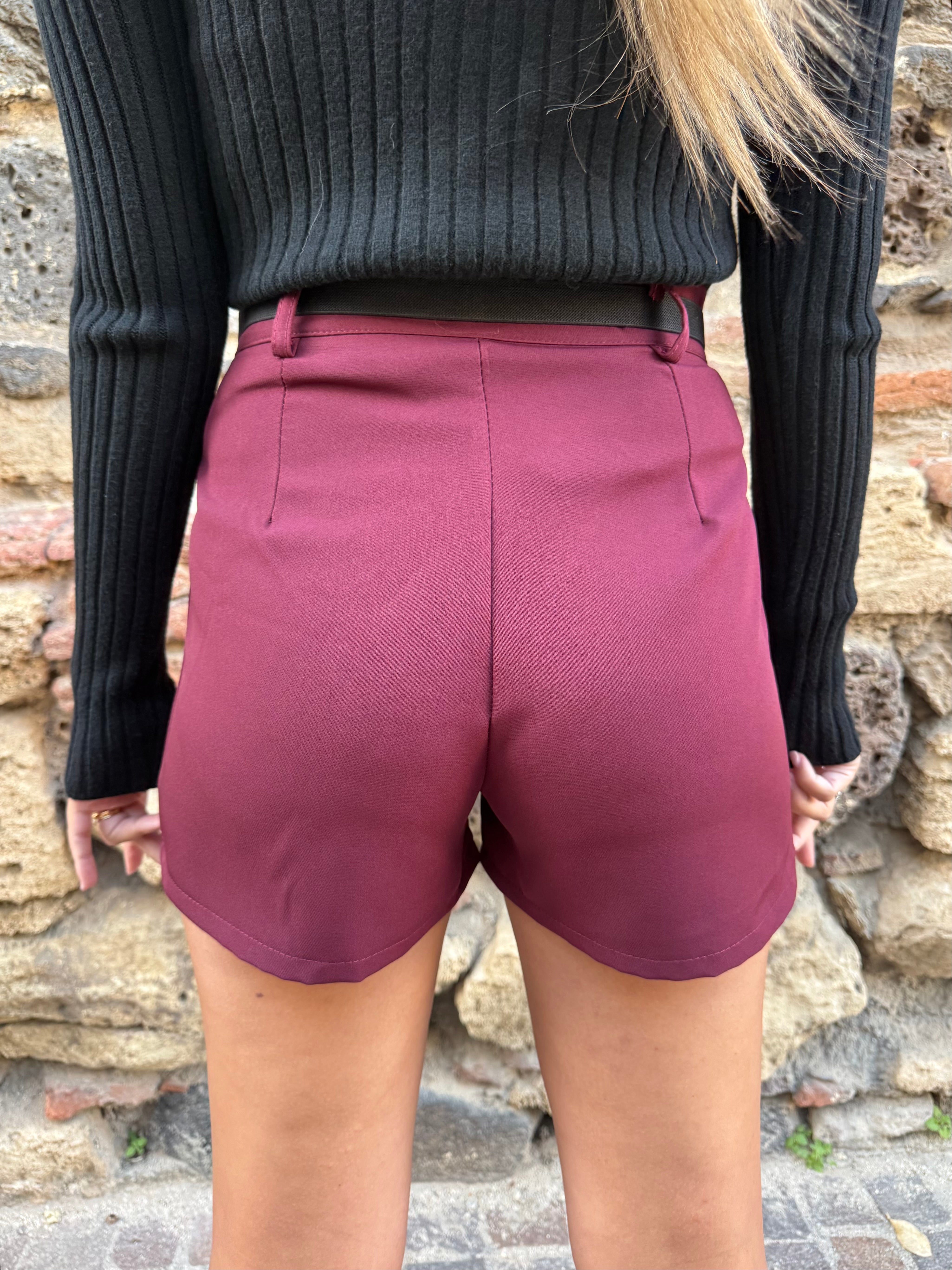 Short “Urban Chic” bordeaux