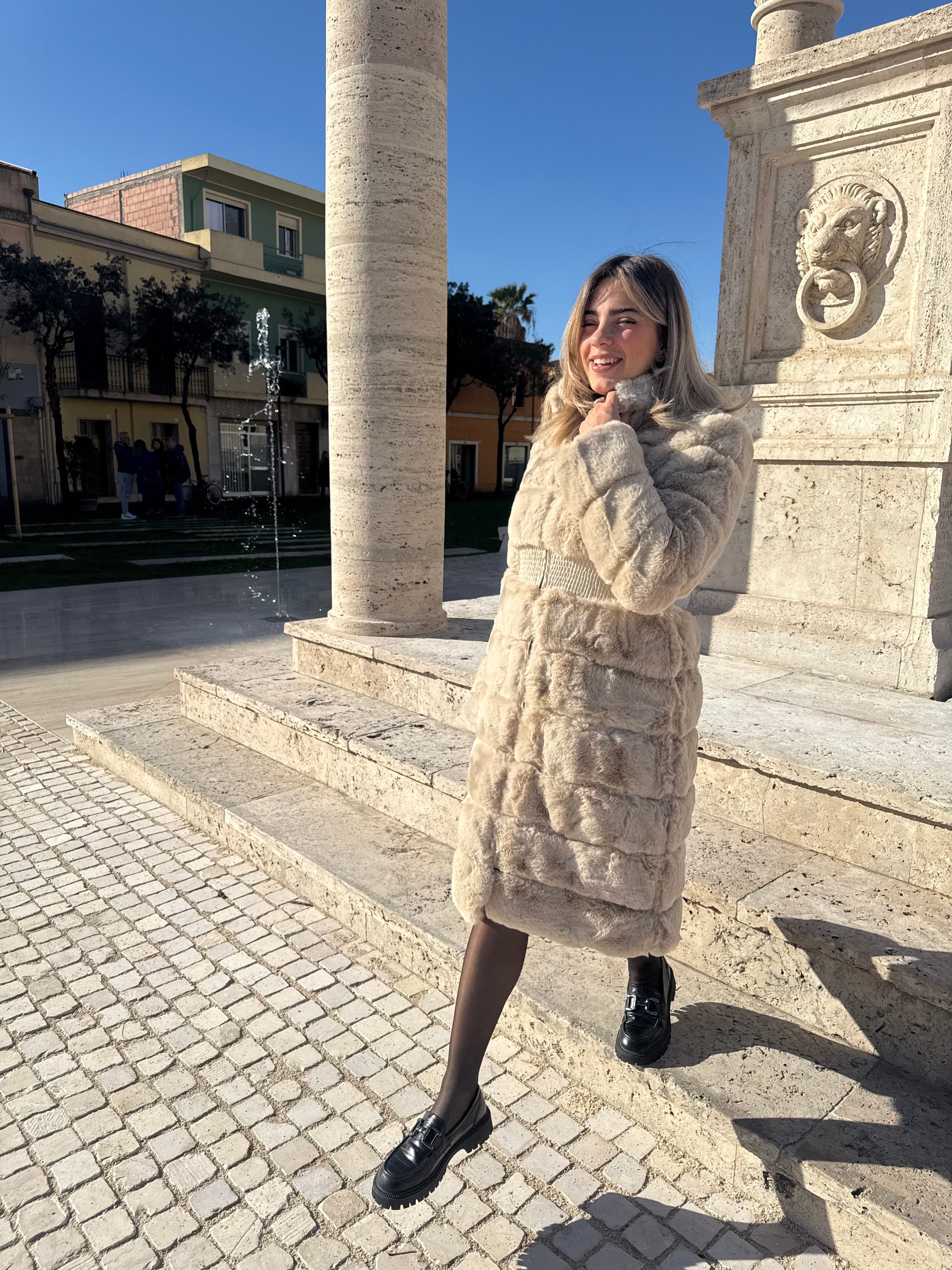 Maxi pelliccia “Long way”